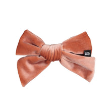 Load image into Gallery viewer, VELVETEEN BOW - KNOT Hairbands