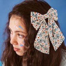 Load image into Gallery viewer, FLORAL BOW CLIP - KNOT Hairbands