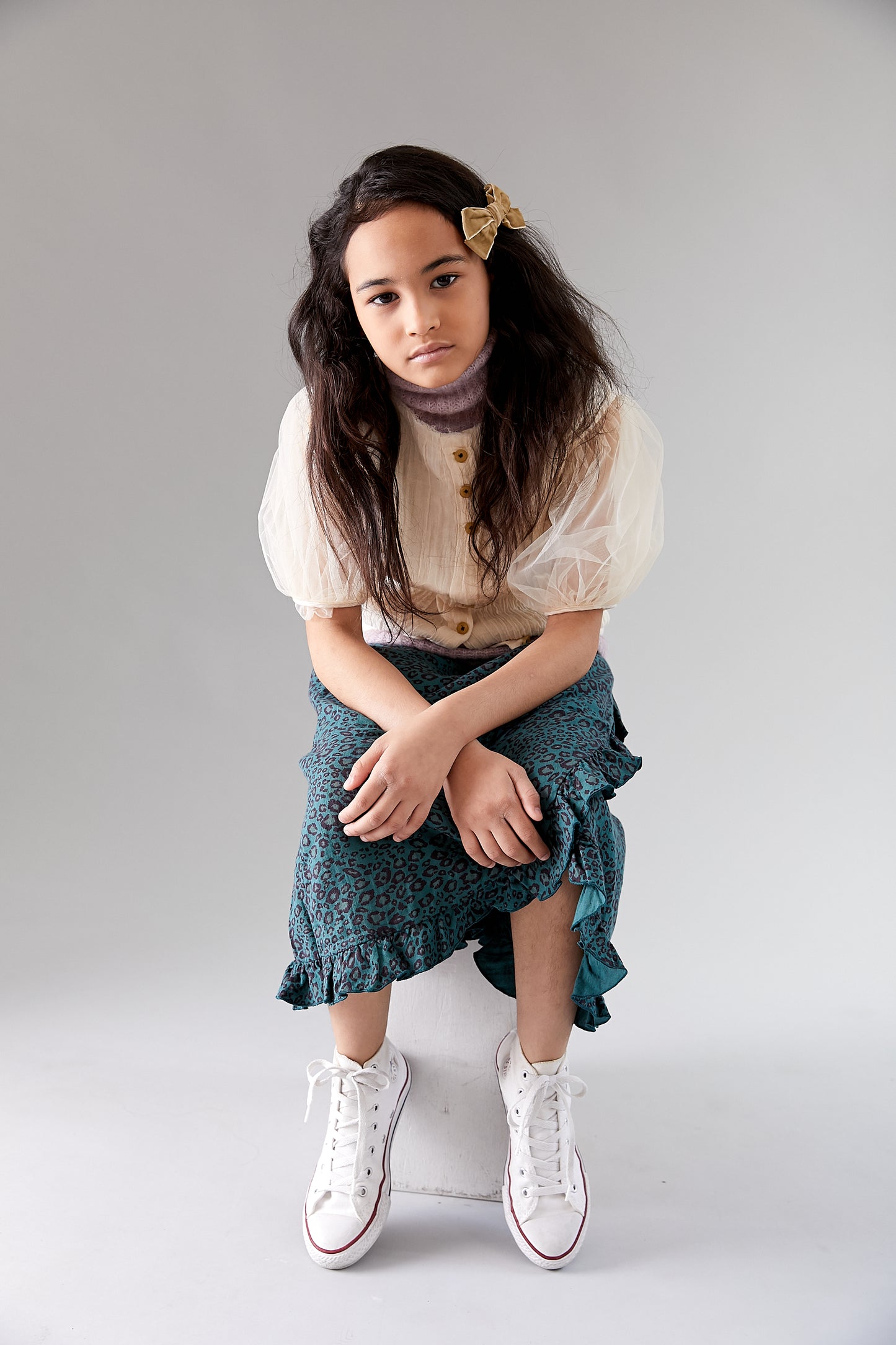 SHADOW RIBBON PETITE CLIP - KNOT Hairbands