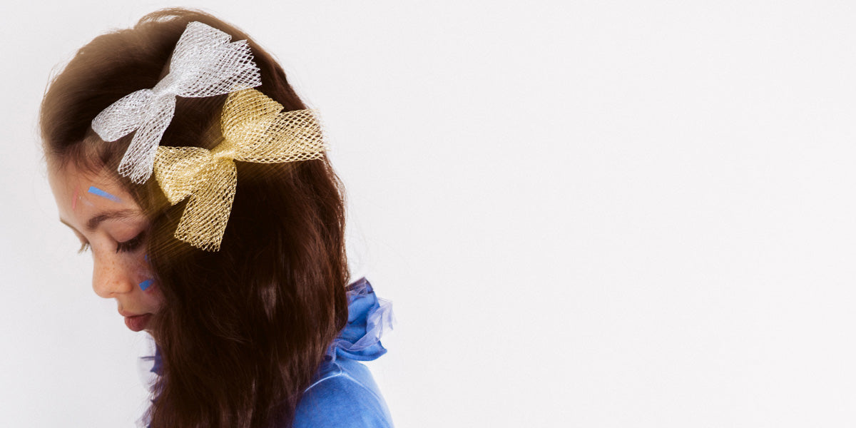 BRUSHED BOW CLIP // PETITE