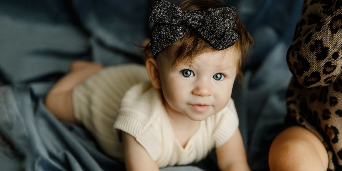 Sweater Knit Bow Band