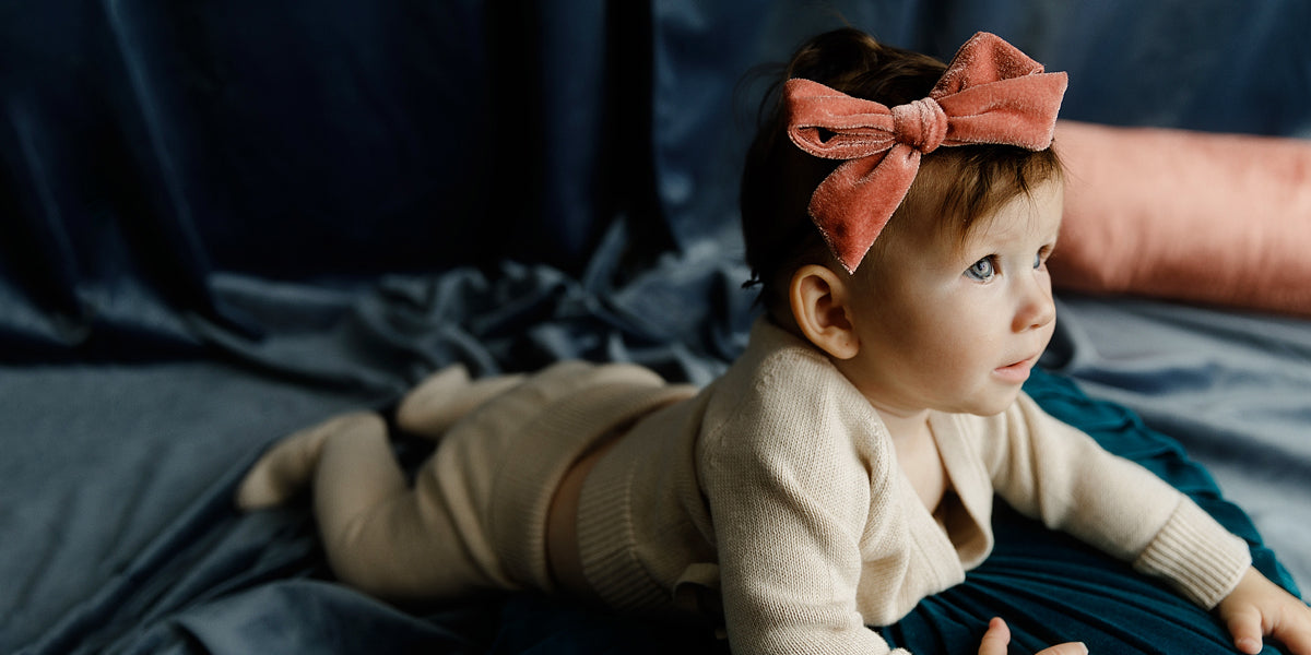 Velvet Bow Band
