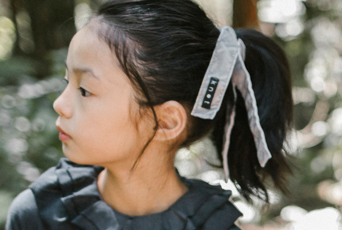 Barre Ribbon Hairtie