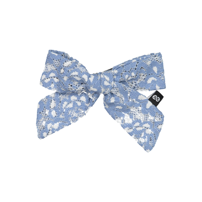 CHANTILLY PETITE BOW