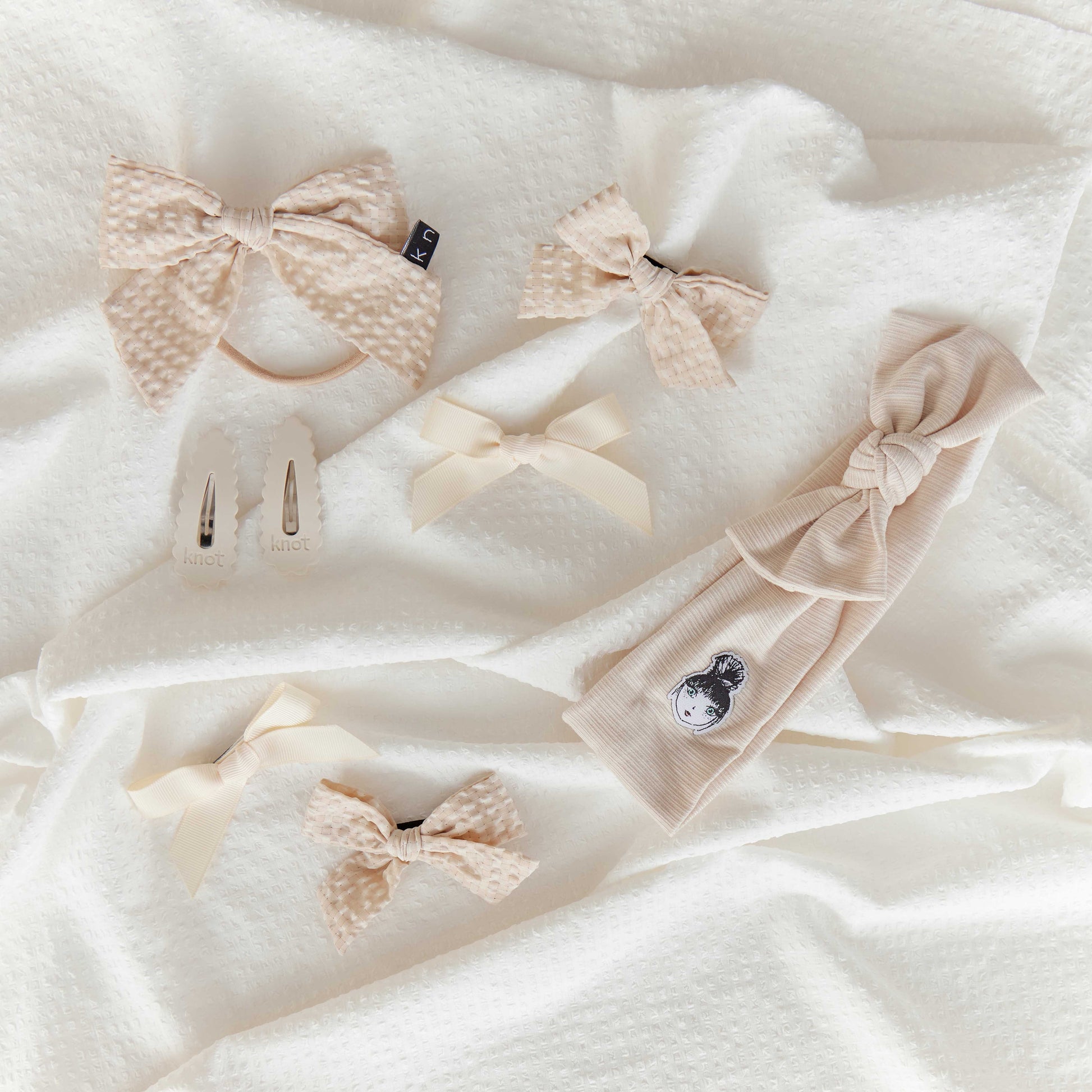 SEERSUCKER BOW BAND - KNOT Hairbands