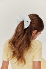 Load image into Gallery viewer, FLORAL SCRUNCHIE - KNOT Hairbands