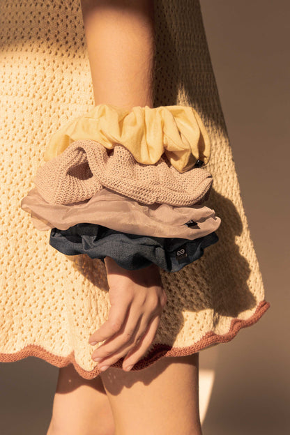 PUFF SCRUNCHIE - KNOT Hairbands