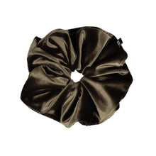 Load image into Gallery viewer, VELVETEEN SCRUNCHIE - KNOT Hairbands