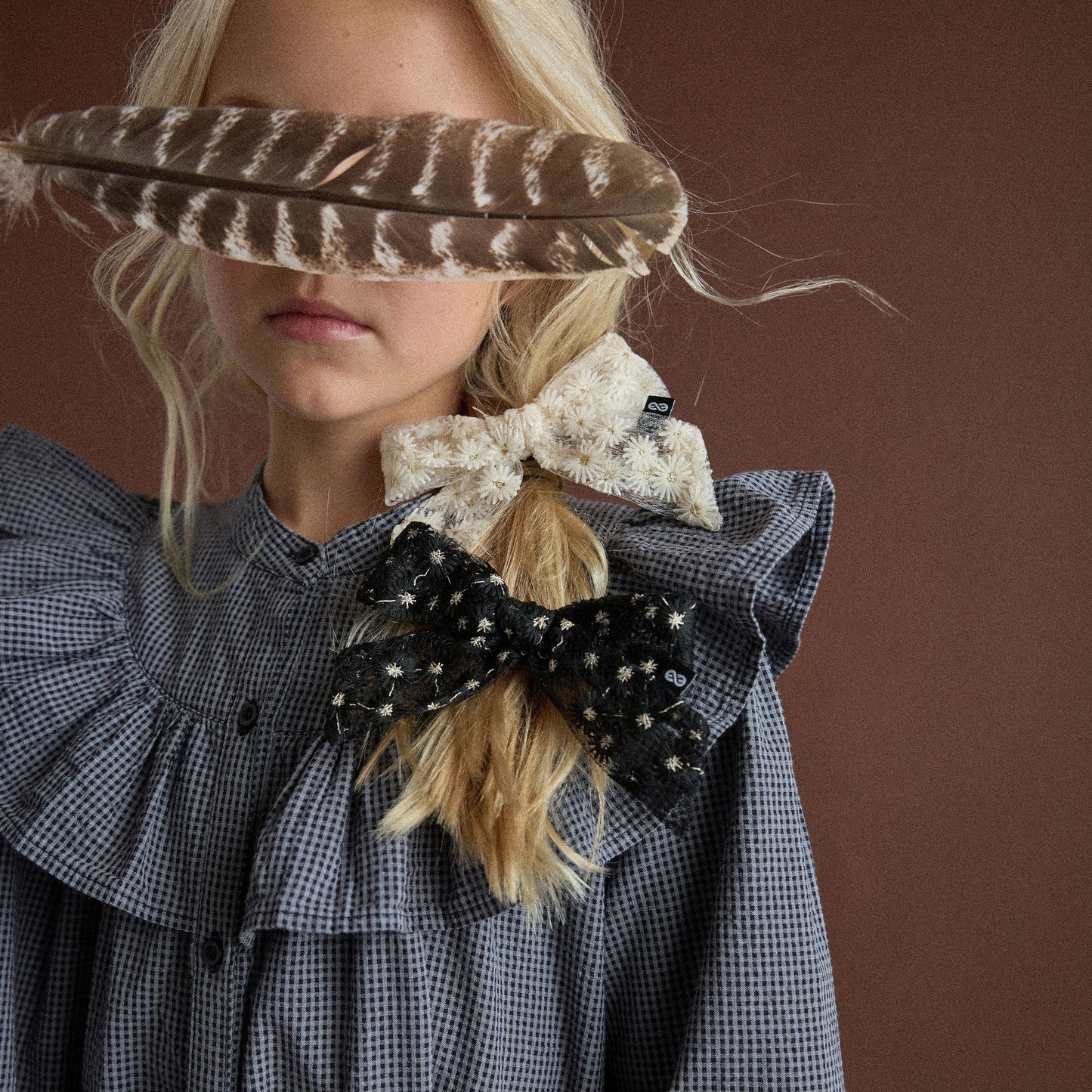 PETAL NEST SHORT BOW CLIP