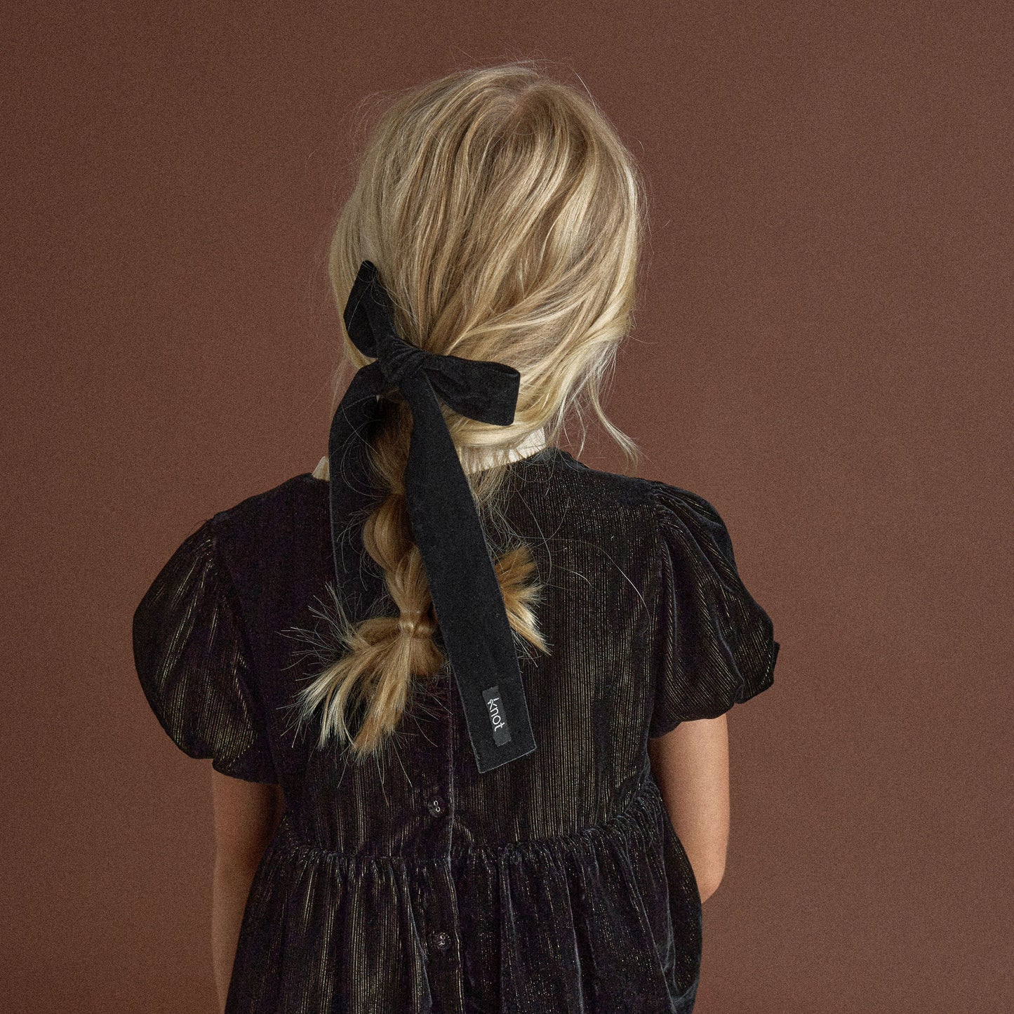 ETA 9/7 // WINGTIP RIBBON BOW CLIP