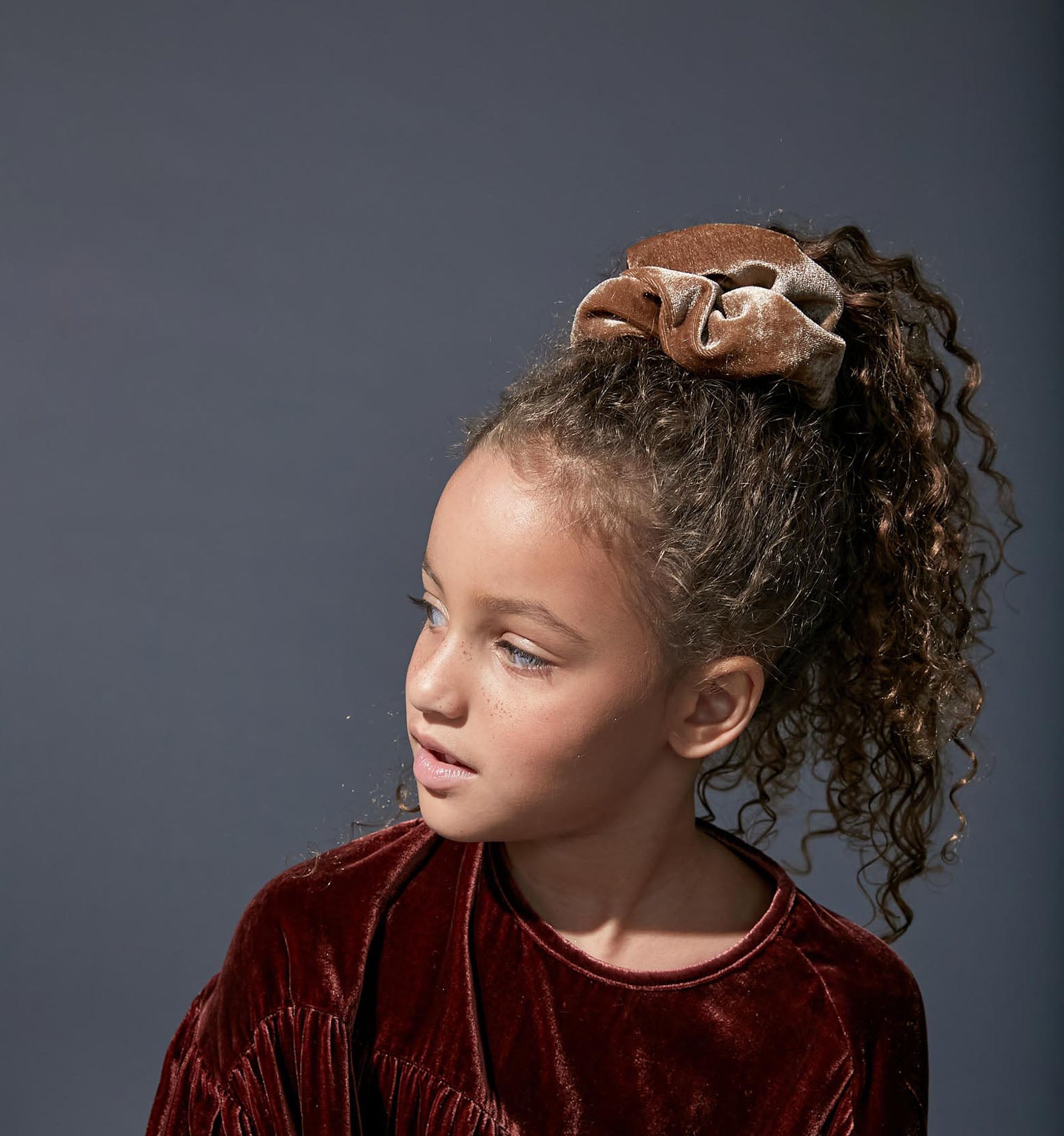 CLEF VELVET SCRUNCHIE - KNOT Hairbands
