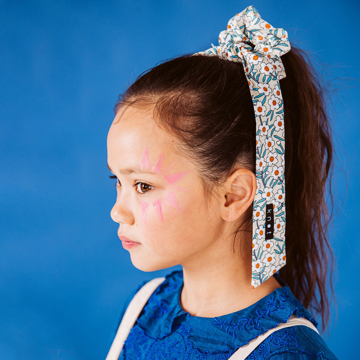 FLORAL SCRUNCHIE - KNOT Hairbands