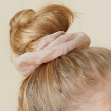 Load image into Gallery viewer, FLUTTER SCRUNCHIE - KNOT Hairbands