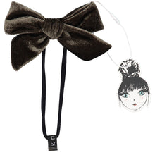 Load image into Gallery viewer, PORTRAIT VELVET BOW BAND - KNOT Hairbands