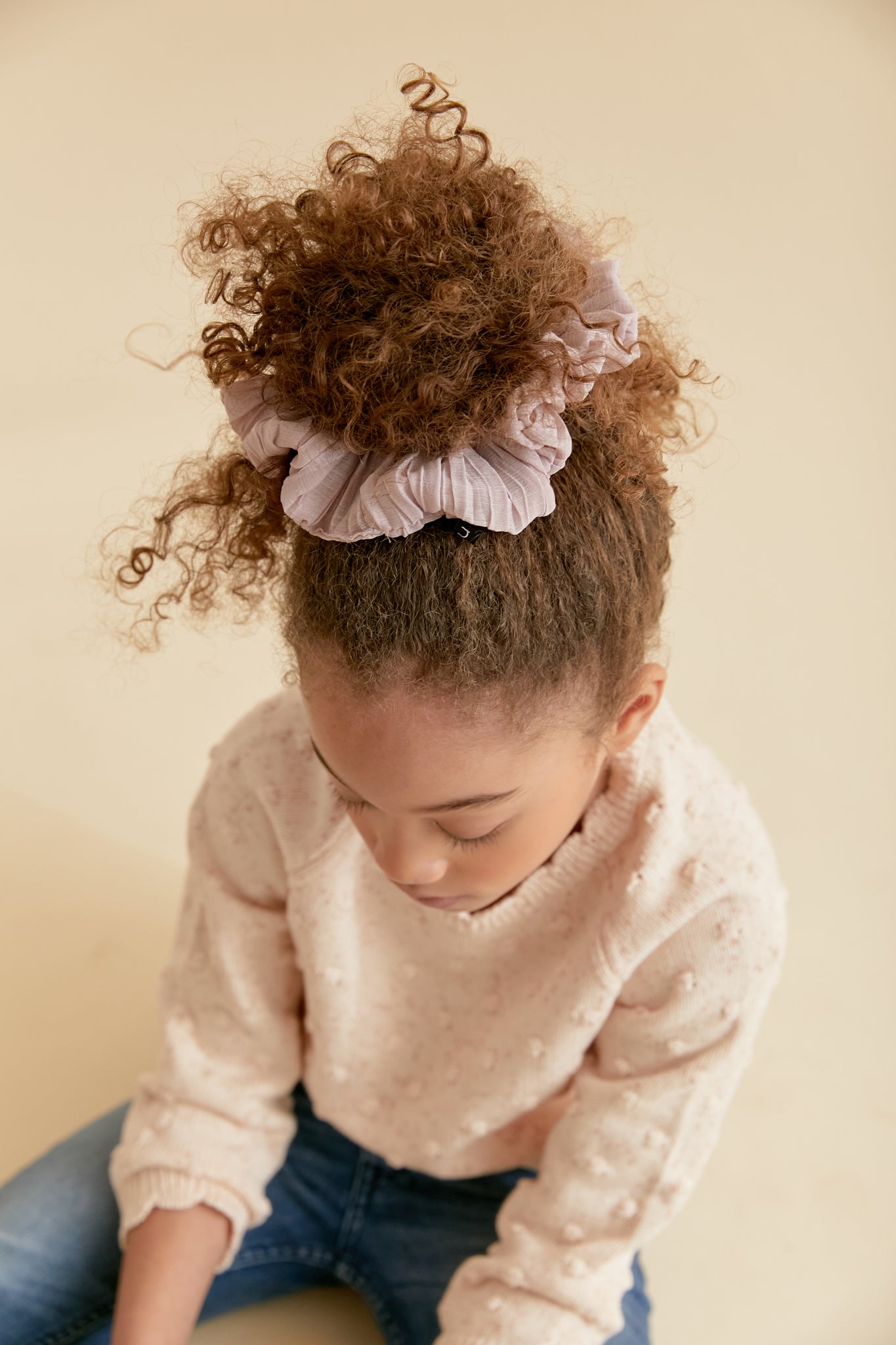 RUCHED JUMBO SCRUNCHIE - KNOT Hairbands