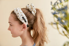 Load image into Gallery viewer, DAISY HEADBAND + SCRUNCHIE SET - KNOT Hairbands