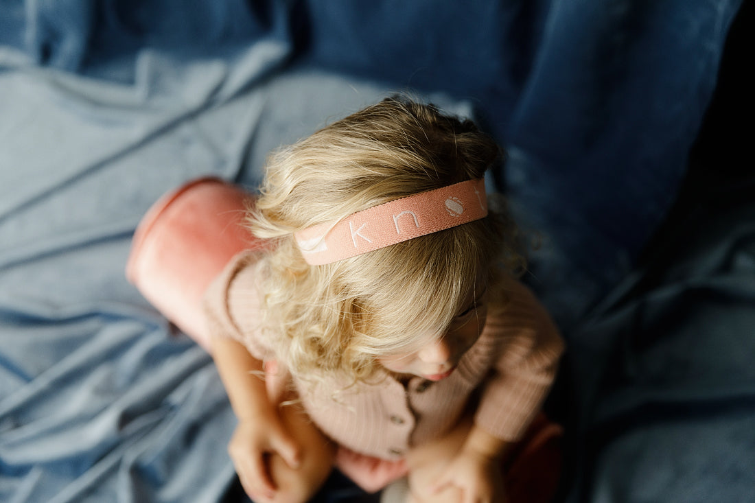 PLAY Band // Onyx Black // Cozy Edition - KNOT Hairbands